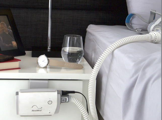 Автоматический CPAP аппарат ResMed AirMini Auto